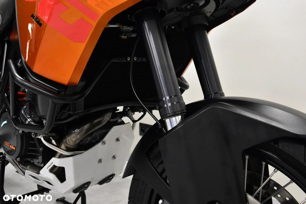 KTM Adventure - 19