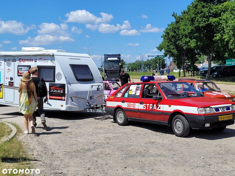 Polonez Caro - 2