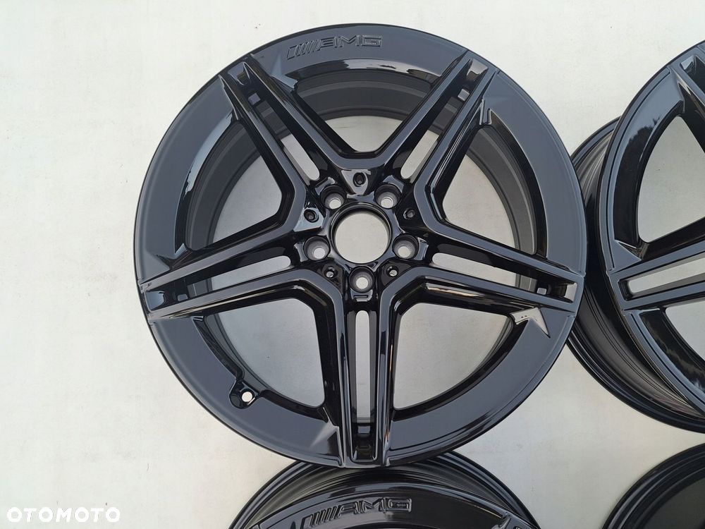 Oryg. Mercedes 19 AMG GLA 247 A247 W247 GLB Pianoblack - 3