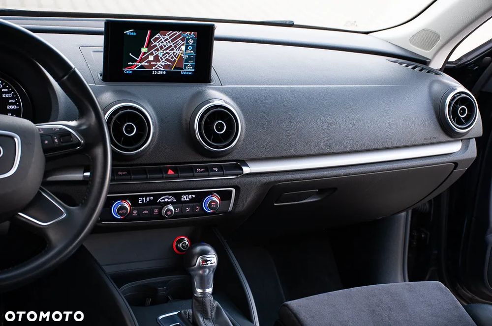 Audi A3 Sportback 1.6 TDI (clean diesel) S tronic S line Sportpaket - 35