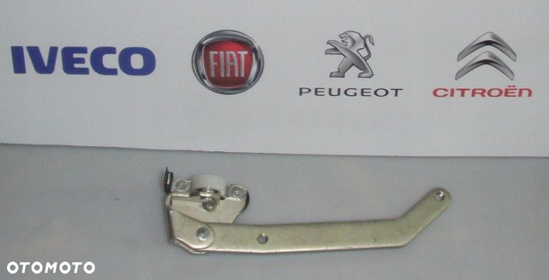 ROLKA DOLNA DRZWI PRZESUWNYCH IVECO DAILY 2000-06 - 1