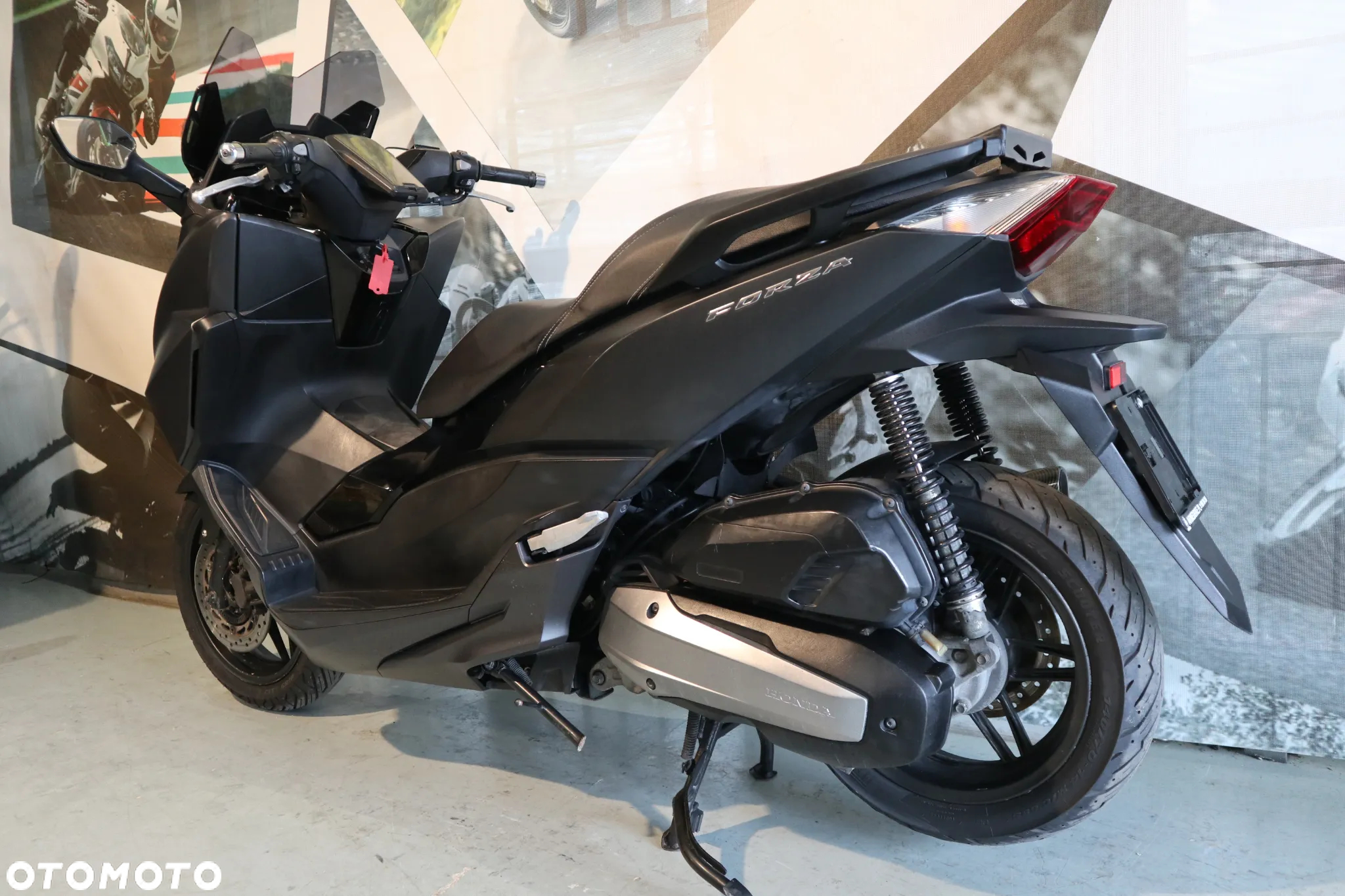 Honda NSS - 6