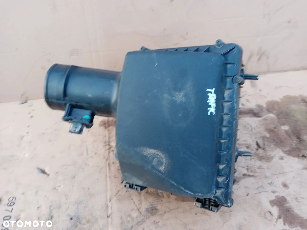 Obudowa filtra powietrza Opel Vivaro B Trafic III 1.6 DCI 165009078R 93867738 - 1