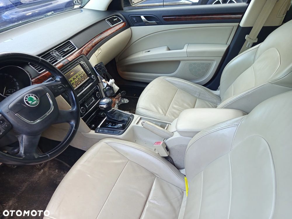 Skoda Superb - 2