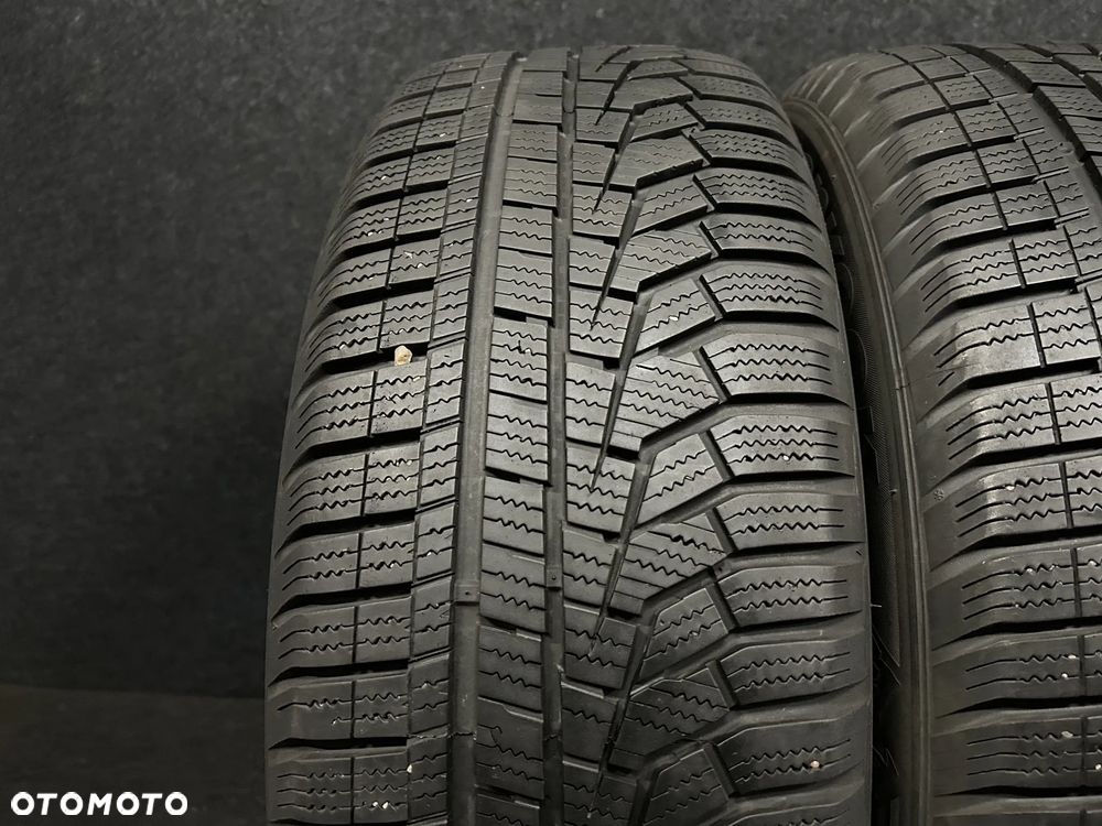 Opony zimowe Hankook Winter Icept EVO 2 215/60/17 96H 2szt. - 2