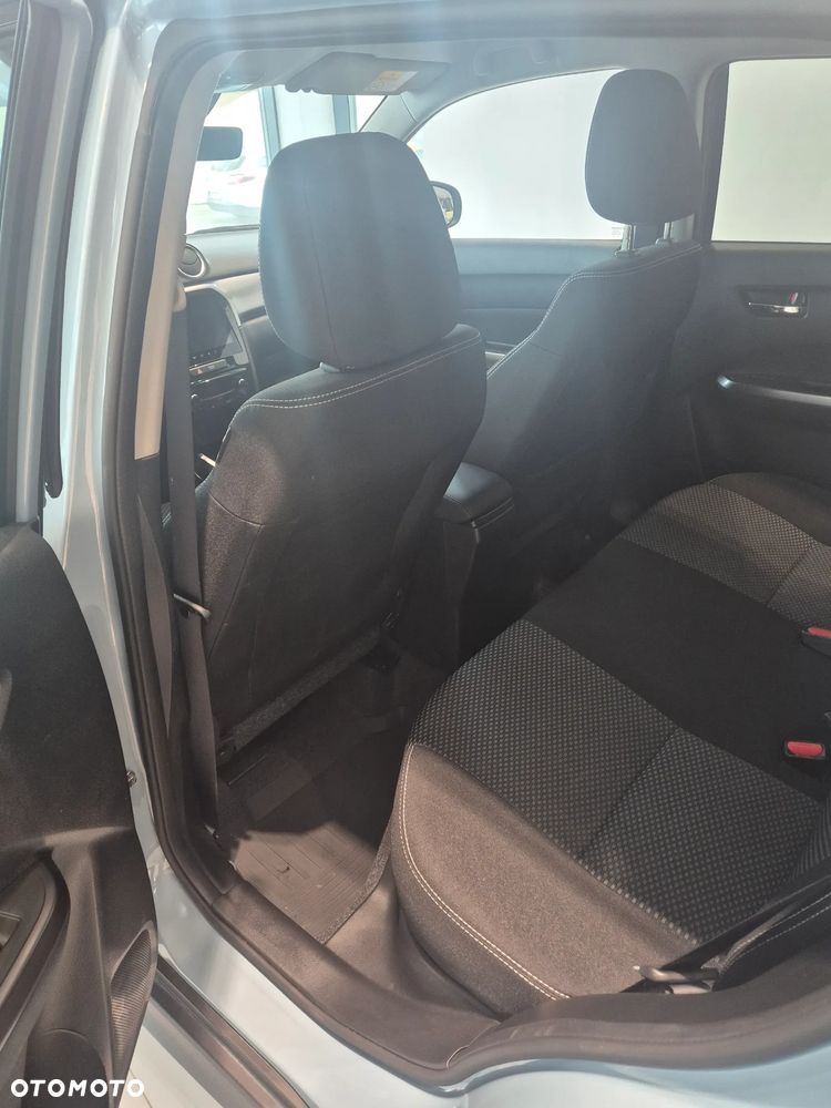 Suzuki Vitara 1.4 Boosterjet mHEV Premium Plus 2WD - 9