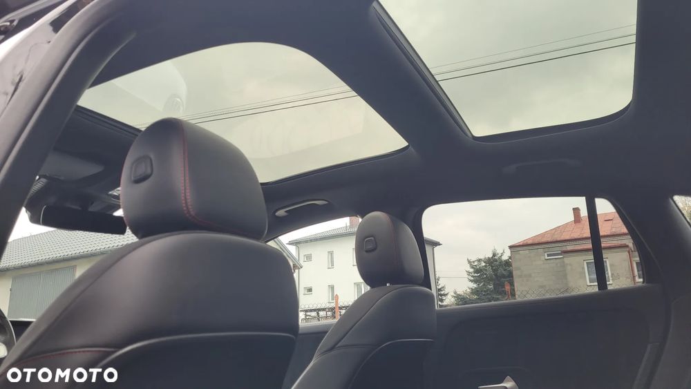 Mercedes-Benz GLA 200 d 4-Matic AMG Line - 9