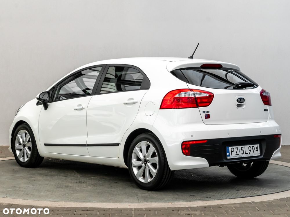 Kia Rio 1.2 Business Line - 4