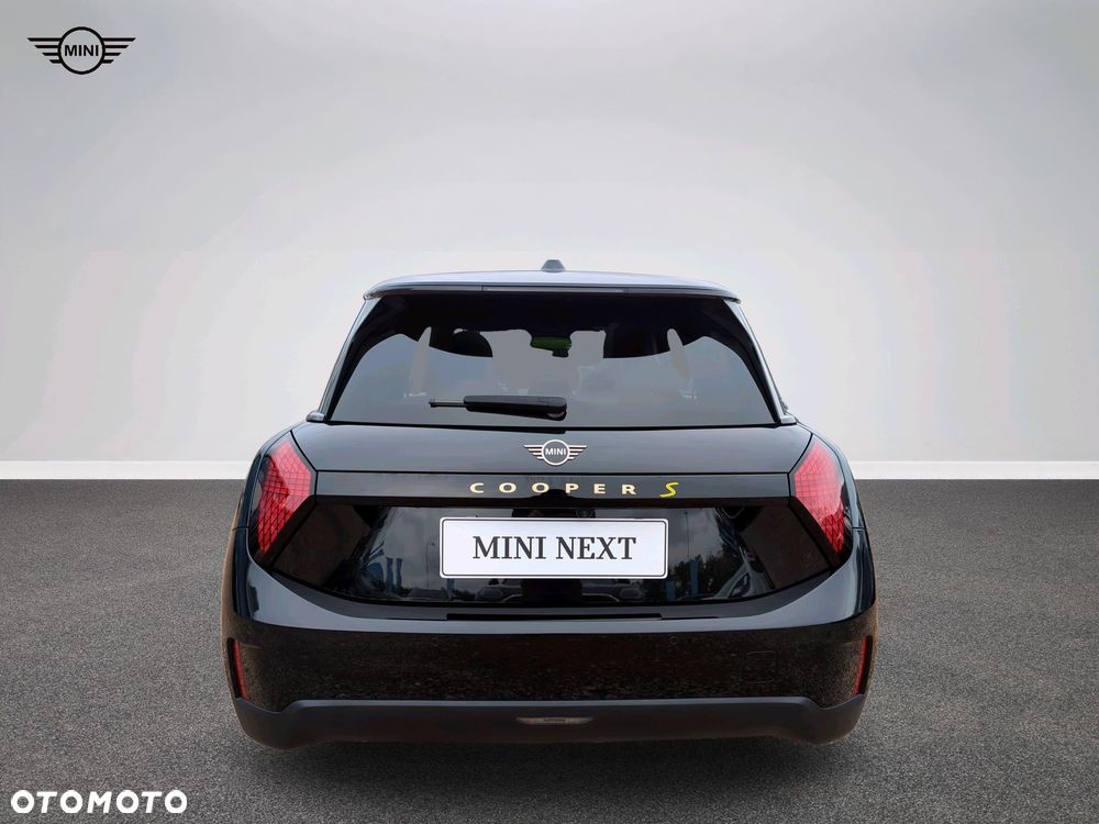MINI Cooper SE 54.2kWh Linia Favoured - 7