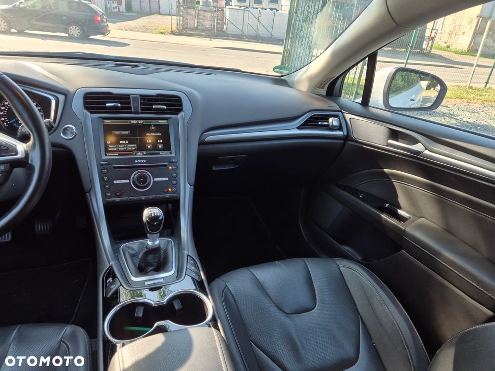 Ford Mondeo 2.0 TDCi STart-Stopp Titanium - 16