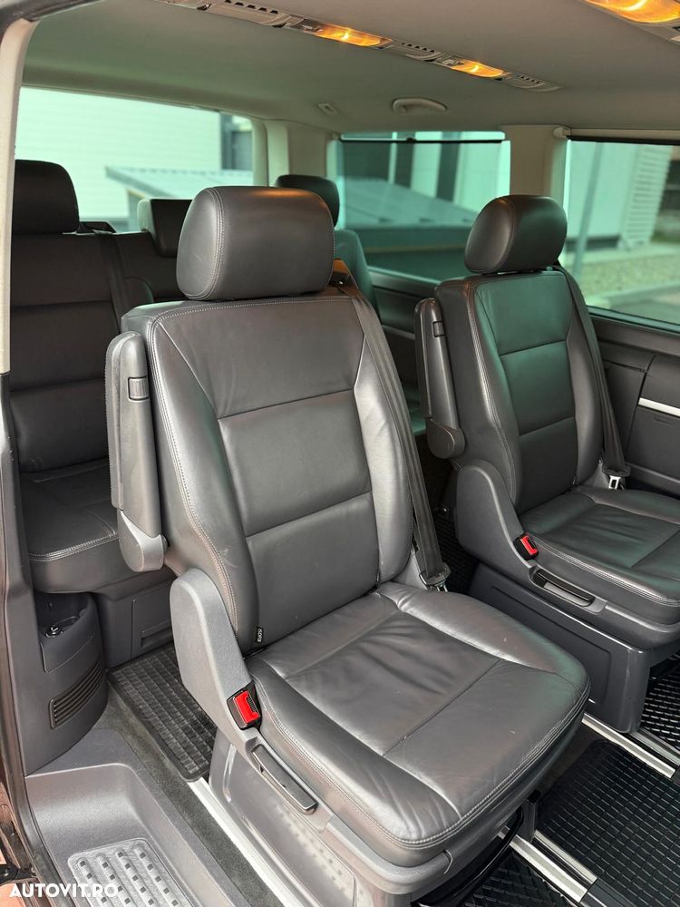 Volkswagen Multivan - 7
