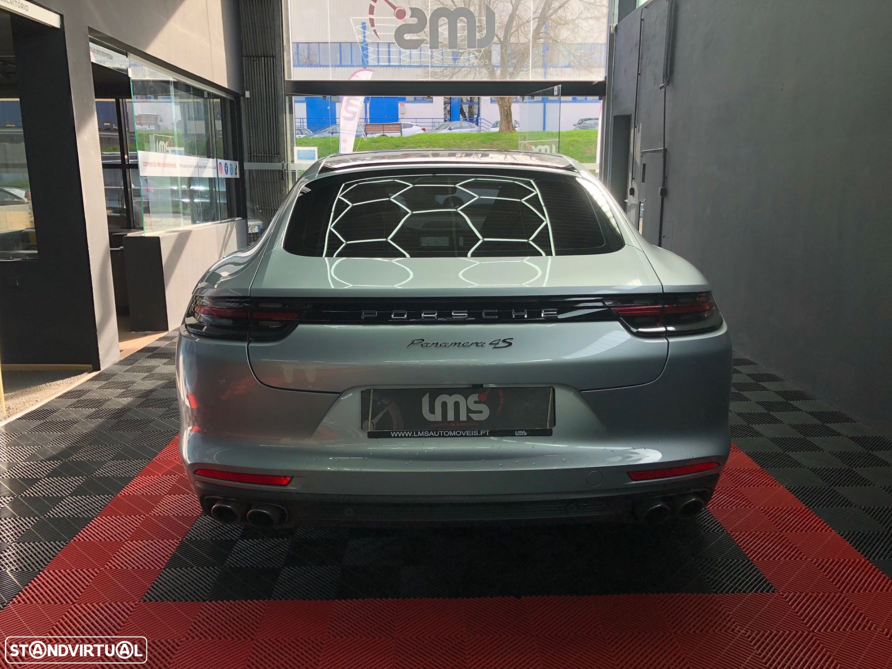Porsche Panamera 4 S - 5