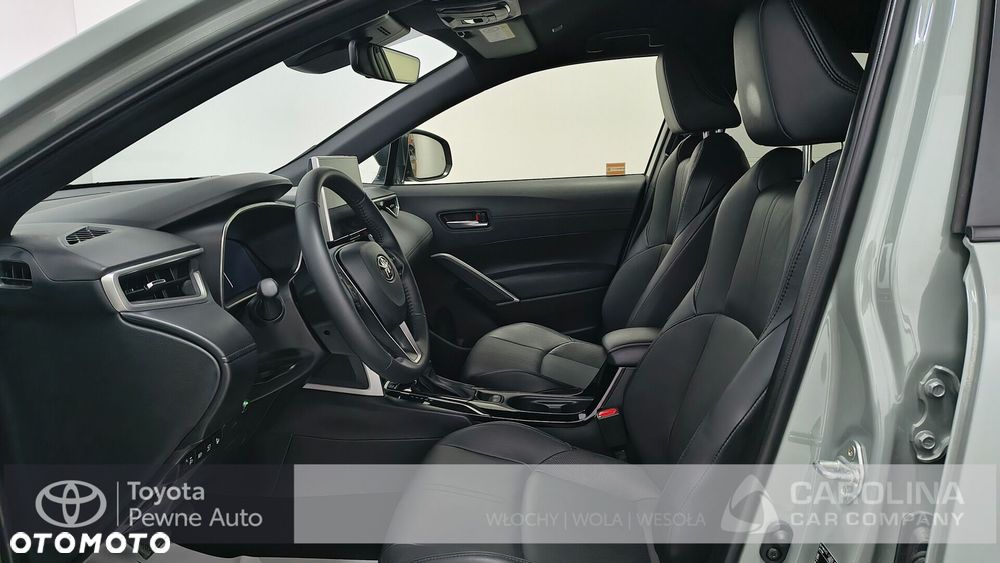 Toyota Corolla Cross 2.0 Hybrid Executive - 12