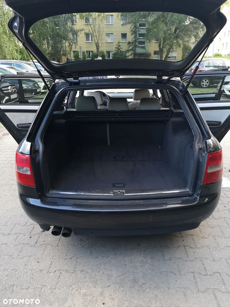 Audi A6 Avant 2.4 Multitronic - 8