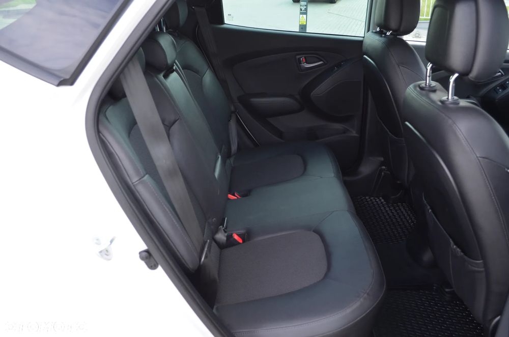 Hyundai ix35 2.0 CRDi 4WD 5 Star Edition - 16