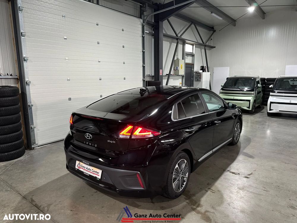 Hyundai IONIQ 1.6 GDI Premium - 37