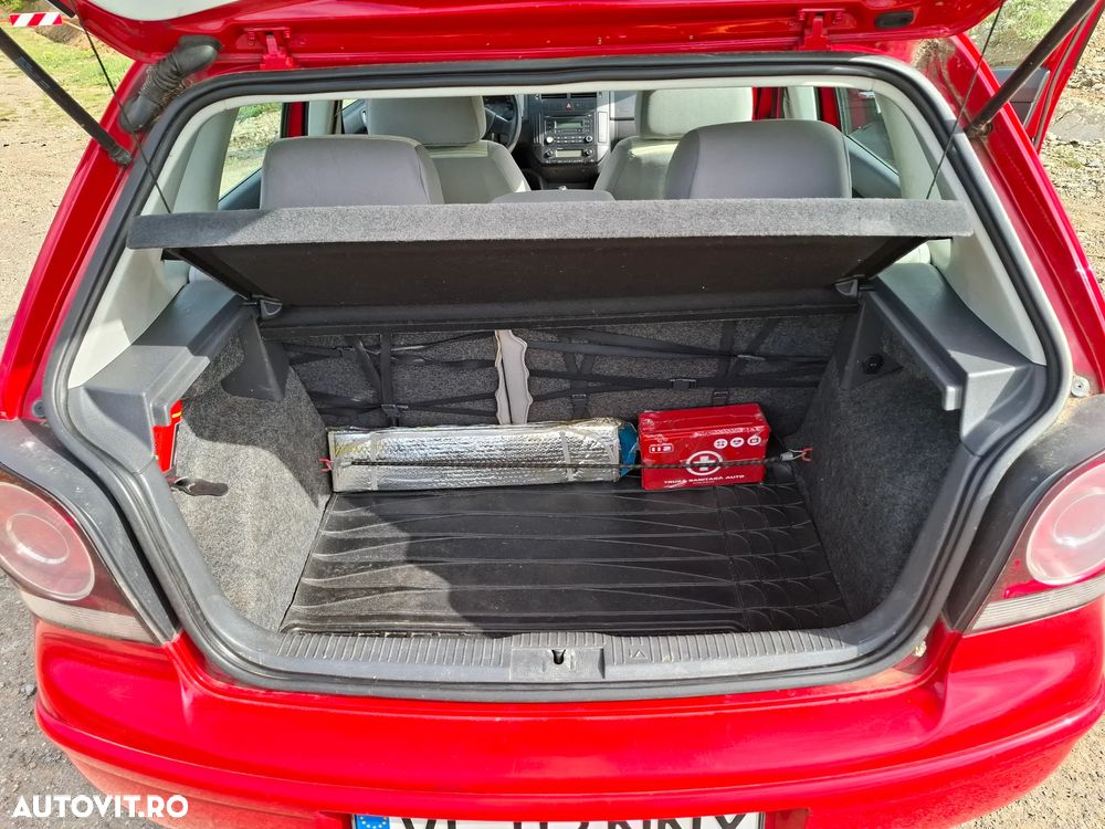 Volkswagen Polo - 5