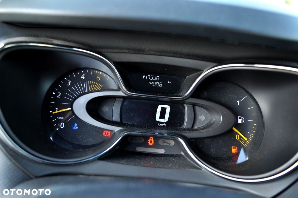 Renault Captur - 28