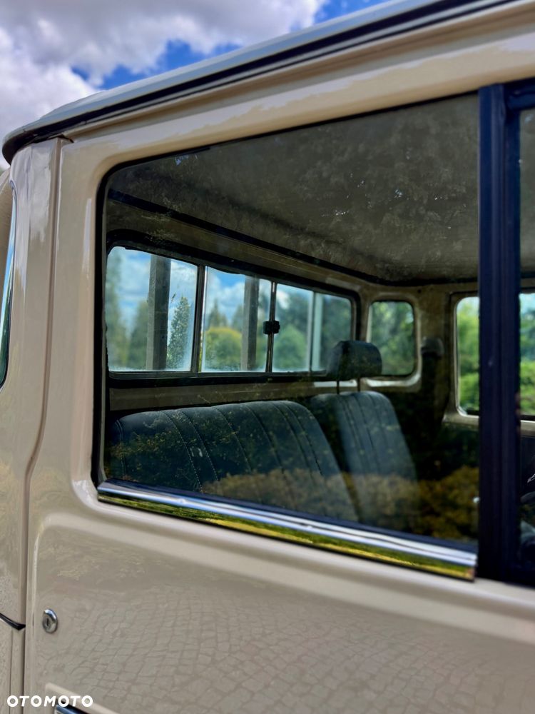 Toyota Land Cruiser - 28