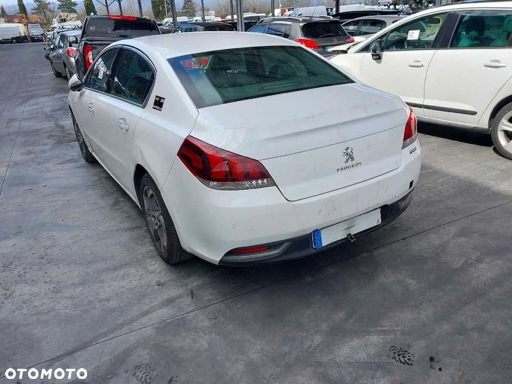 Peugeot 508 SW BlueHDi 180 EAT6 Stop&Start Allure - 7