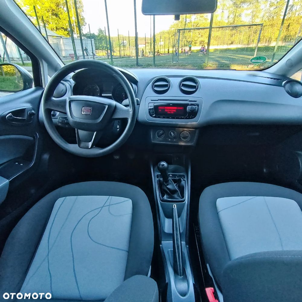 Seat Ibiza 1.4 16V Reference - 4