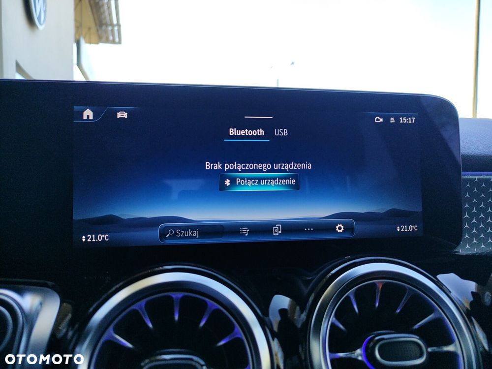 Mercedes-Benz GLB - 26