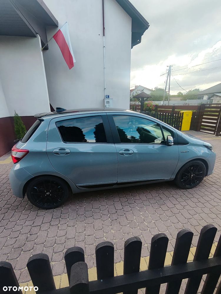 Toyota Yaris 1.5 VVT-i GR Sport - 2