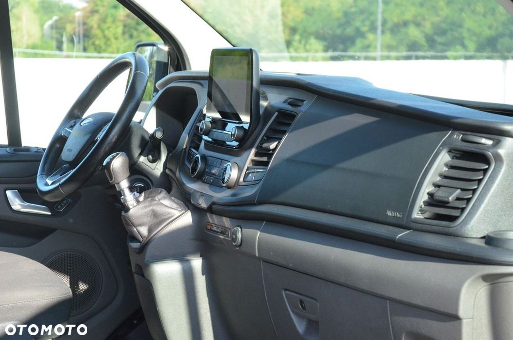 Ford Transit Custom - 19