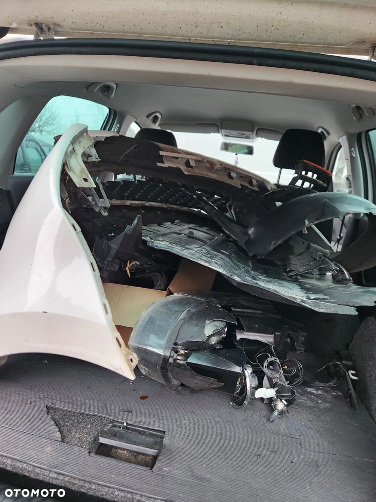 Volkswagen Polo 1.6 TDI MATCH - 14