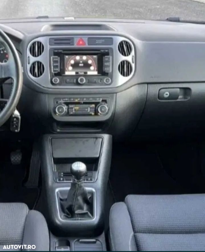Volkswagen Tiguan 2.0 TDI DPF 4Motion Team - 8