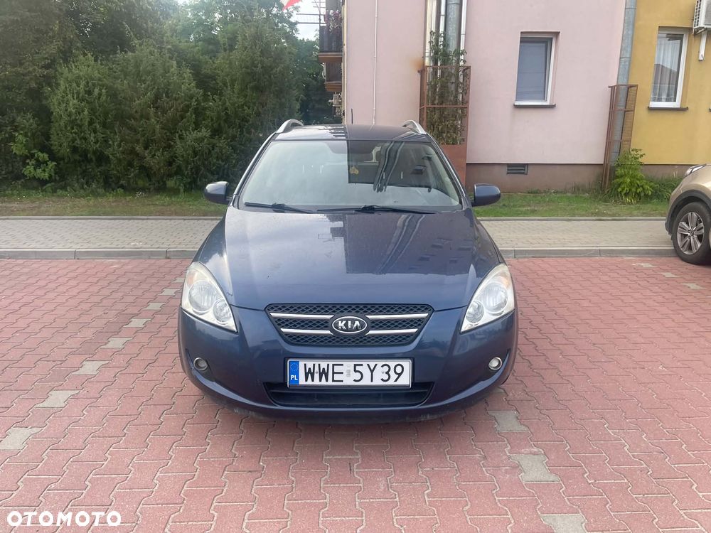 Kia Ceed - 3