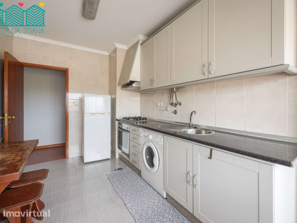 Apartamento T2 com Lugar de Garagem em Esgueira - Grande imagem: 4/27