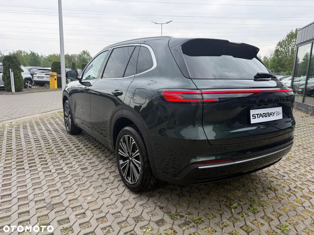 Geely Starray EM-i 1.5 PHEV Max - 5