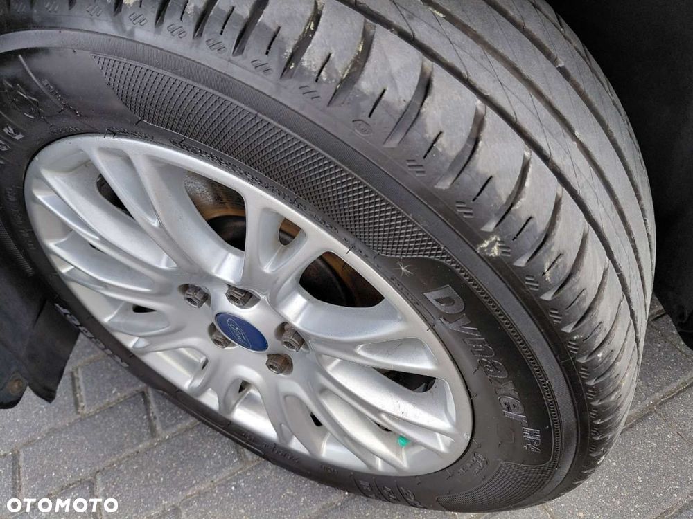 Ford Grand C-MAX - 10