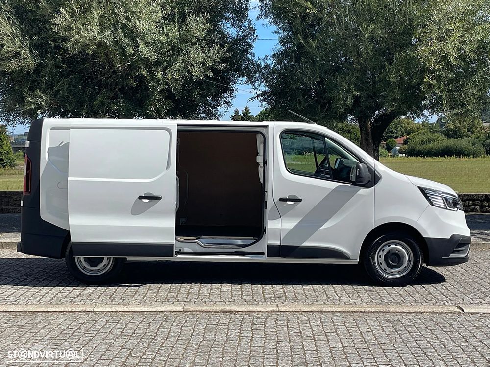 Renault Trafic 2.0 dCi Longa IVA Dedutível - 7