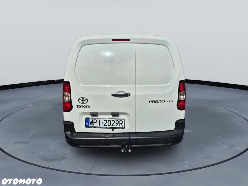 Toyota Proace City XL Long - 4