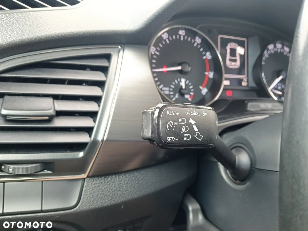 Skoda Fabia 1.2 TSI Ambition - 14