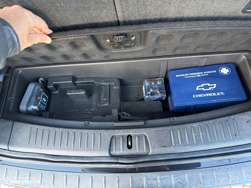 Chevrolet Captiva 2.2 VCDi Seven Xtreme 164g 7L - 23