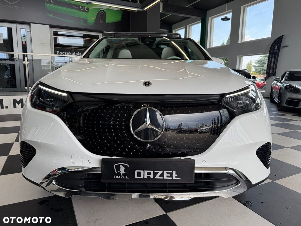 Mercedes-Benz EQE - 2