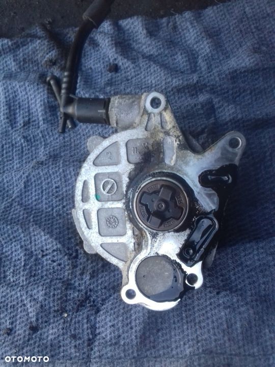 POMPA VACUM VW 2.0 TDI CR 03L145100 - 3