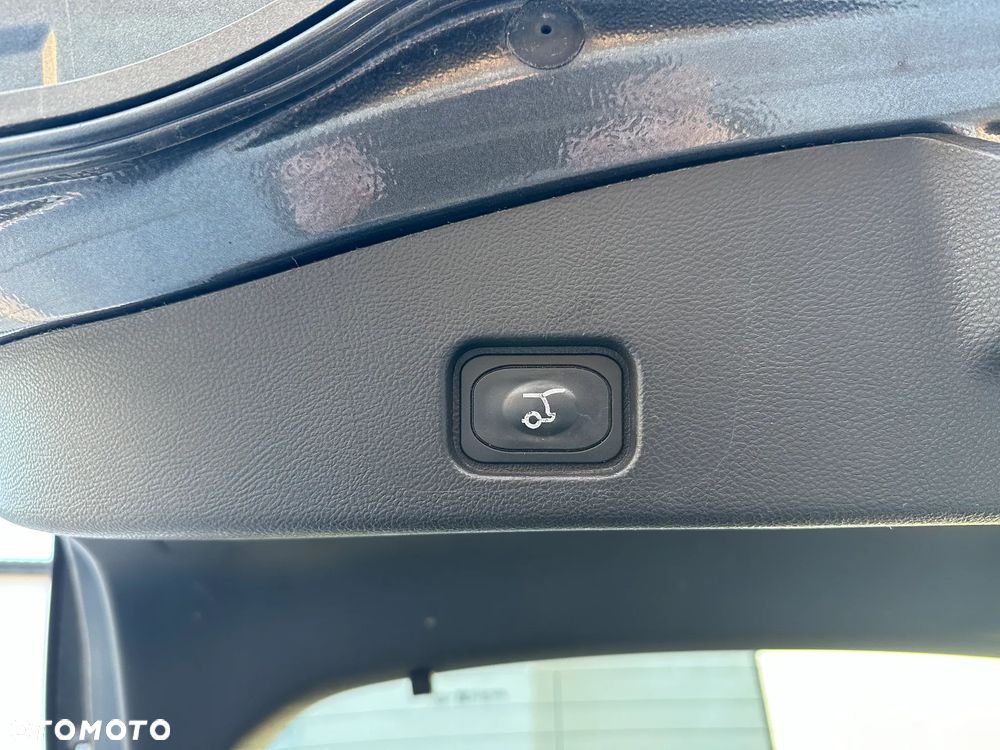 Ford Mondeo 2.0 EcoBlue Vignale - 14