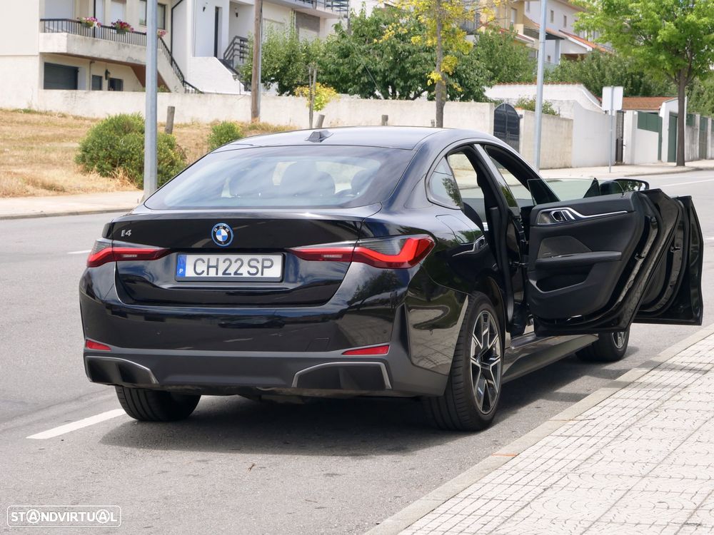 BMW i4 - 15
