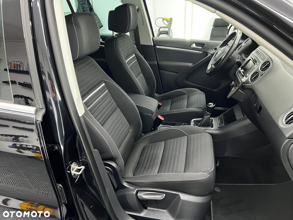 Volkswagen Tiguan - 29