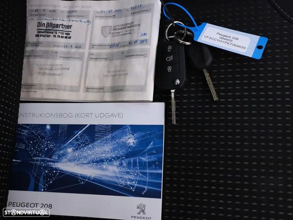 Peugeot 208 1.5 BlueHDi Allure - 22