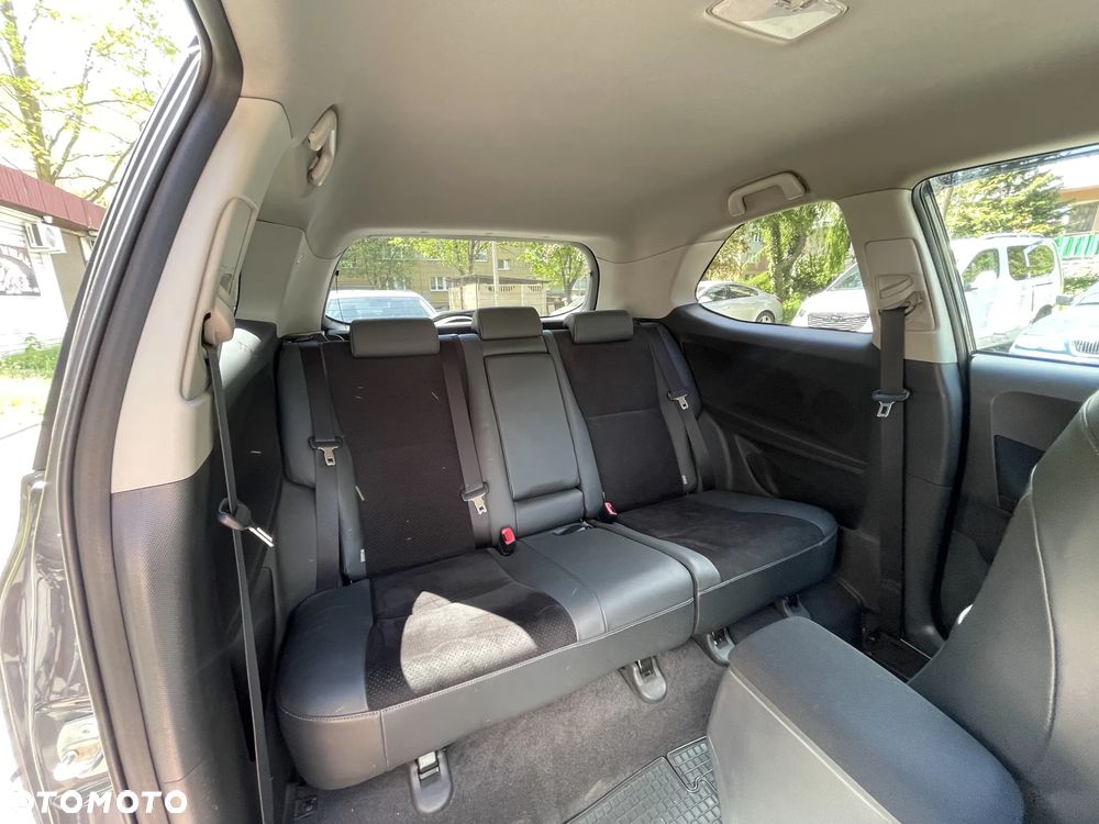 Toyota Auris 1.6 Dynamic - 14