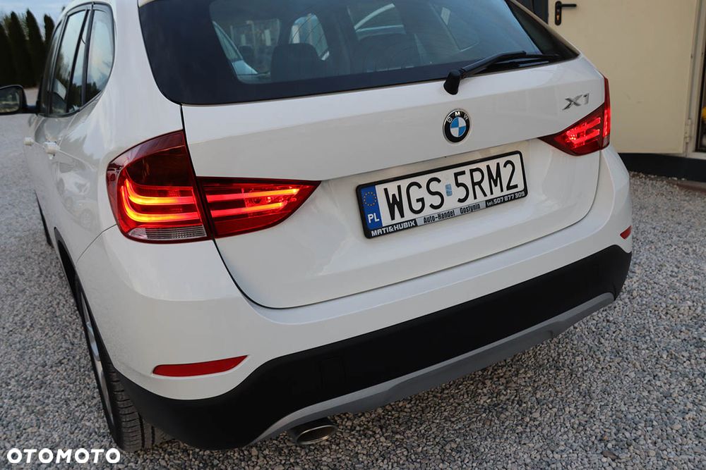 BMW X1 sDrive18d xLine - 18