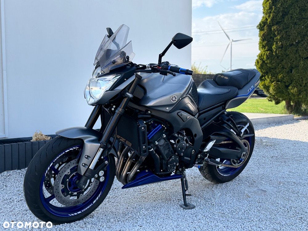 Yamaha FZ8 - 15