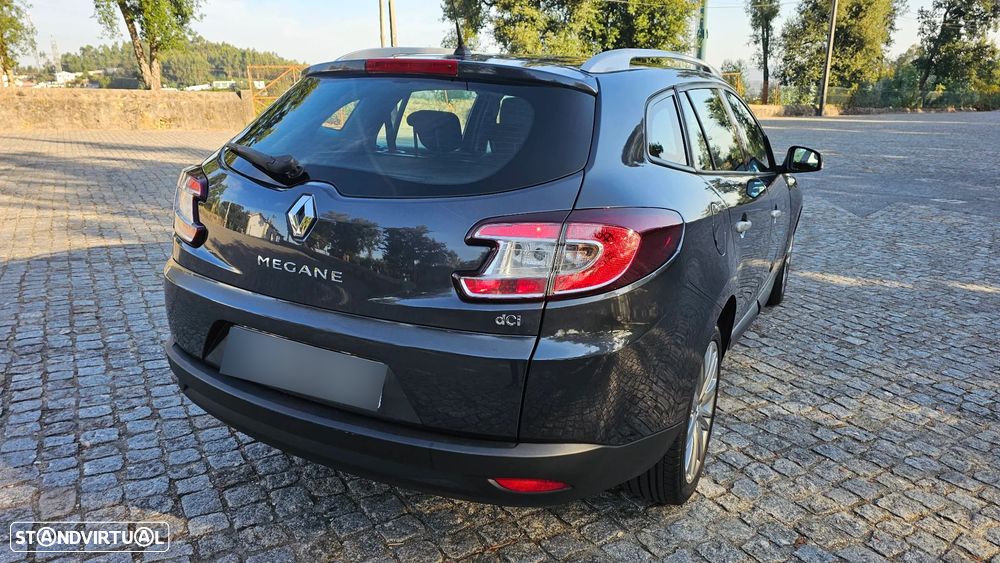 Renault Mégane Sport Tourer 1.5 dCi Dynamique - 4