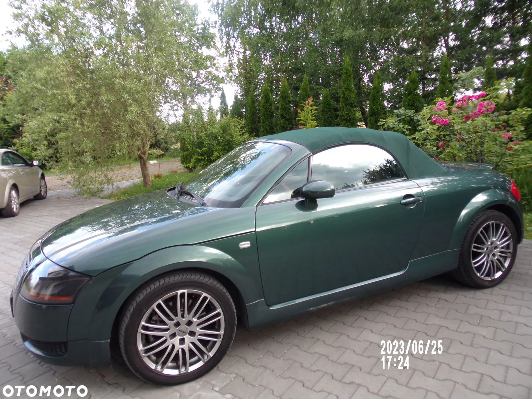 Audi TT Coupé Roadster 1.8T - 14