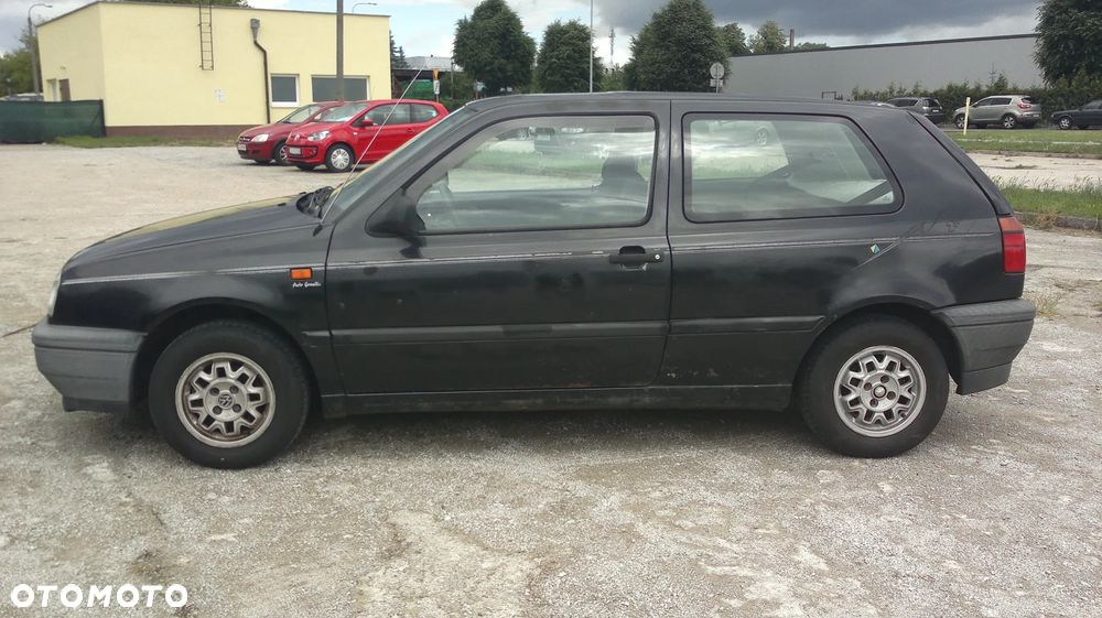 Volkswagen Golf 1.9 CL TD - 4